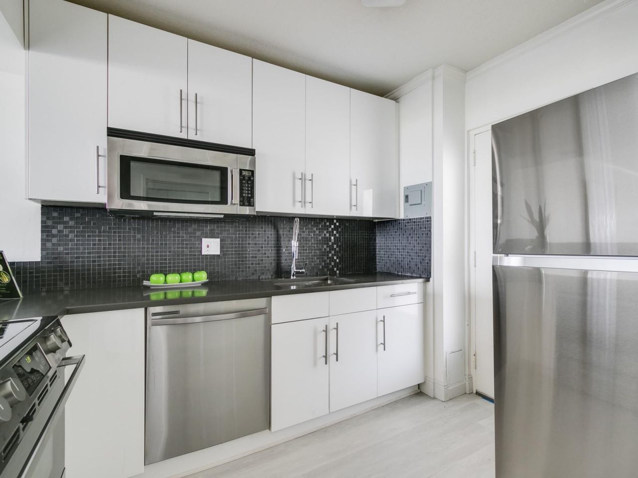 2555 NE 11th St, Unit PH1, Fort Lauderdale, FL 33304 Photo