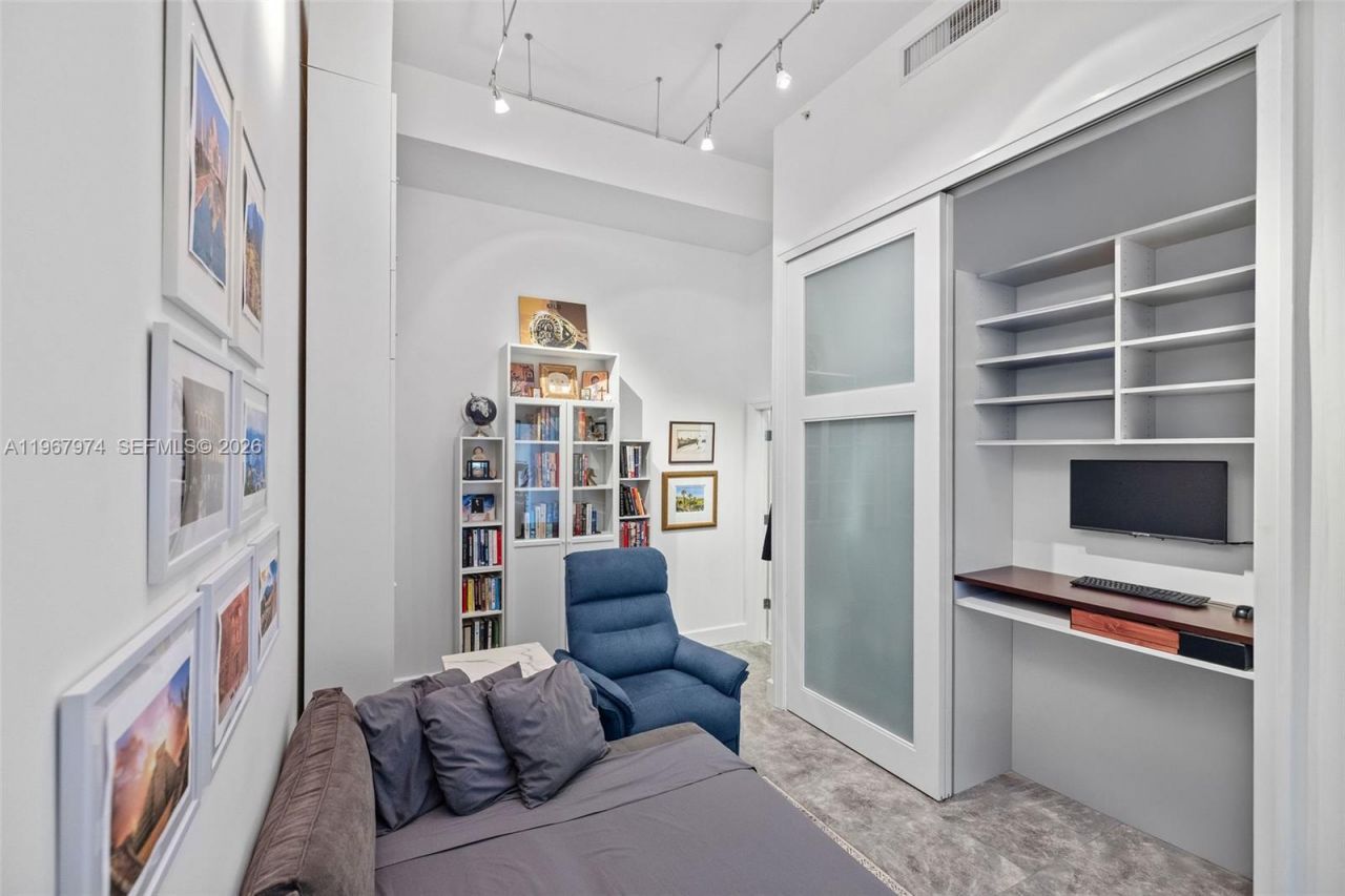 2001 Meridian Ave , Unit 107, Miami Beach, FL 33139 Photo