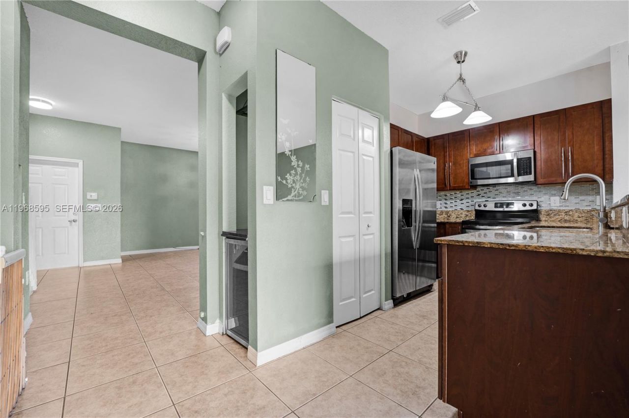 1855 SW 89th Ter, Unit 1855, Miramar, FL 33025 Photo