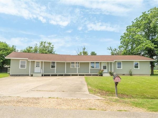 22479 S Dorothy Drive, Malden, MO 63863
