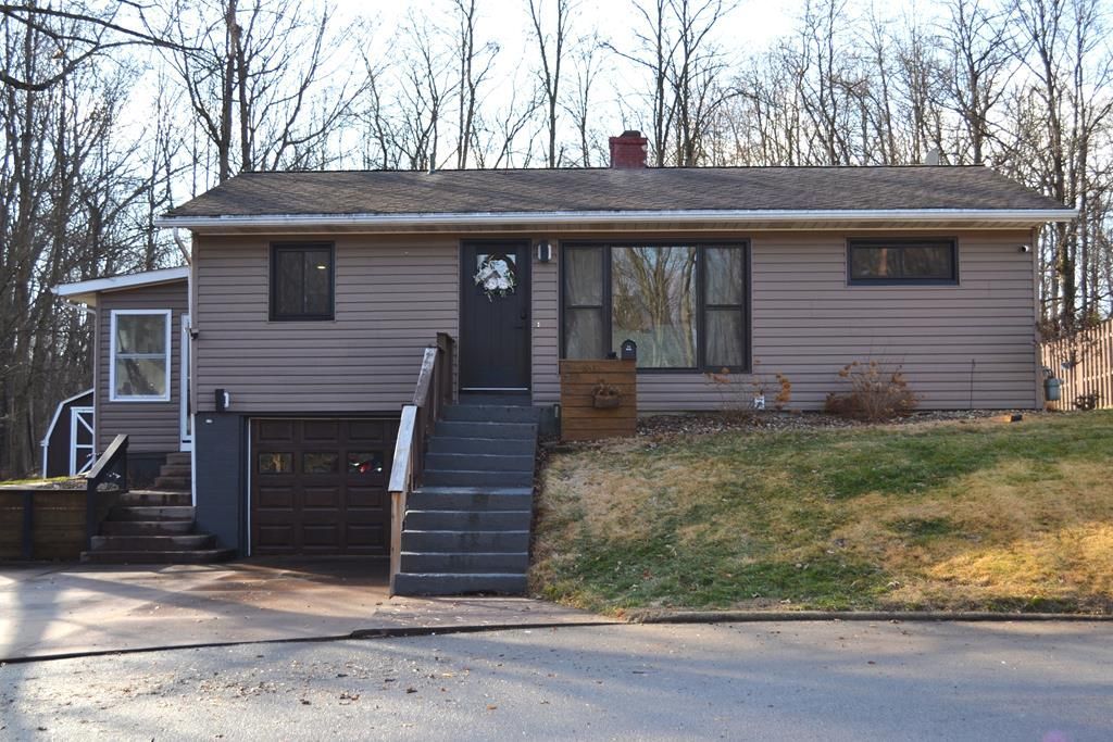 224 Sharon Avenue, Ashland, OH 44805 Main Photo
