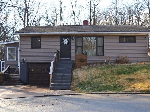 224 Sharon Avenue, Ashland, OH 44805