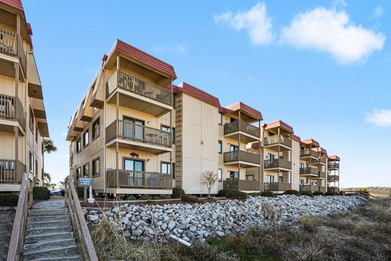 6309 N Ocean Blvd.  Photo 4