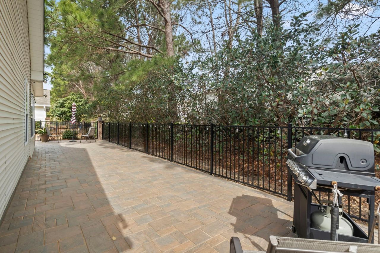 425 Kessinger Dr. Photo 35