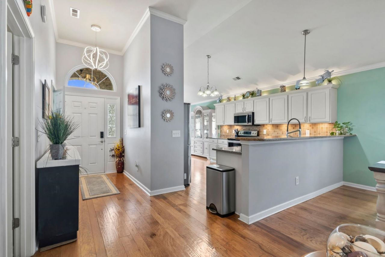 425 Kessinger Dr. Photo 8