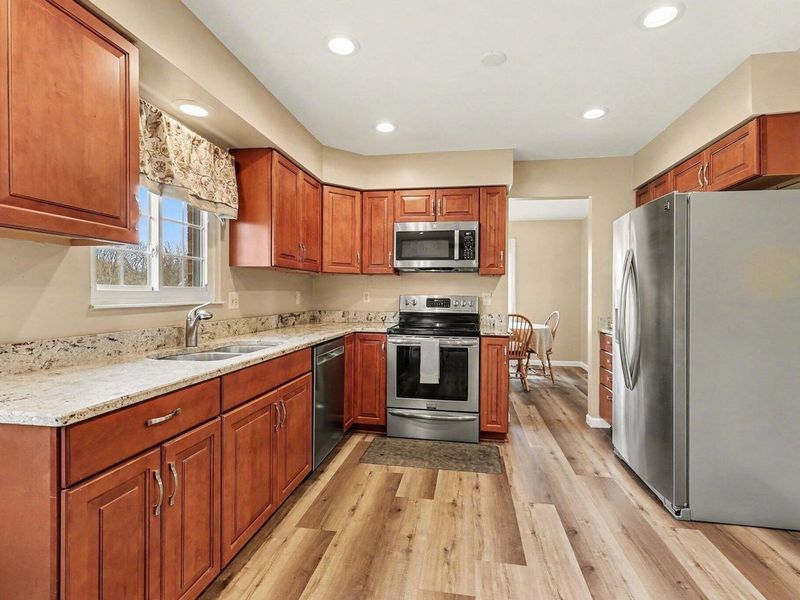 1590 Poplar Ridge Court, Florence, KY 41042 Photo 5