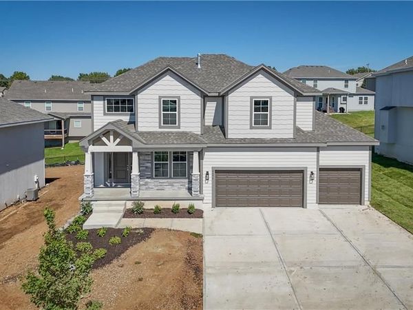 2739 W Park Street, Olathe, KS 66061