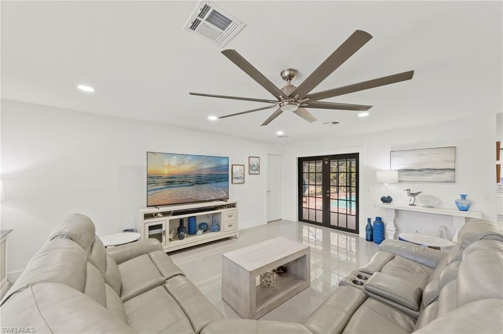 2232 Randolph Dr, Fort Myers, FL 33905 Photo