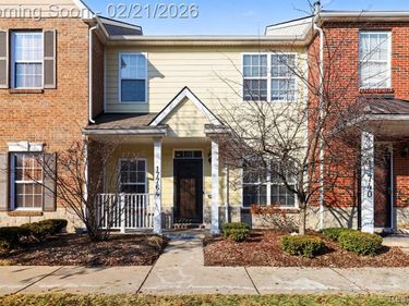 17764 Windflower Drive, Southfield, MI 48076