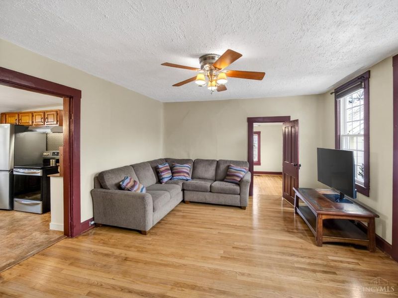 8329 S State Route 48, Maineville, OH 45039 Photo 4