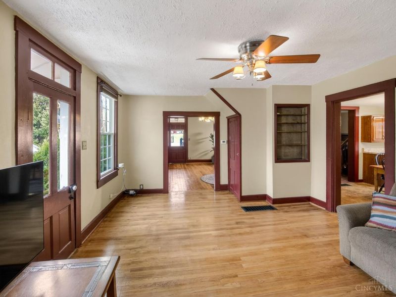 8329 S State Route 48, Maineville, OH 45039 Photo 5