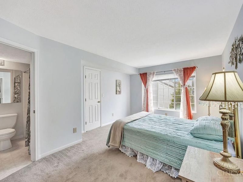 4281 Defender Drive, Unit 202, Cincinnati, OH 45252 Photo 22