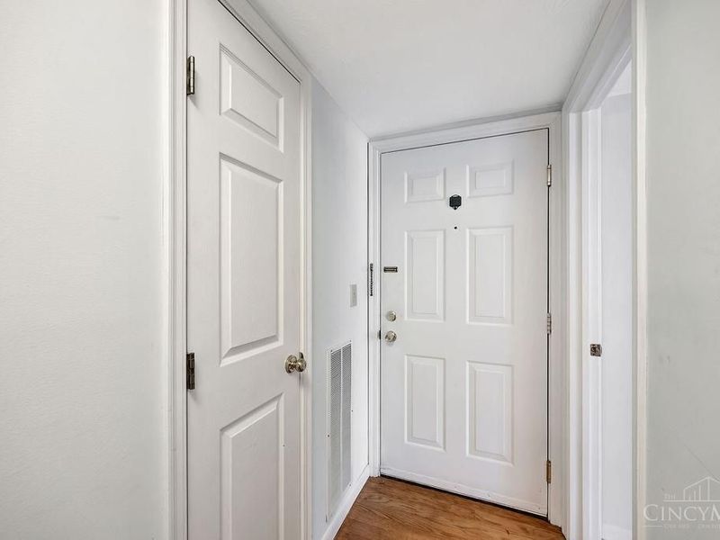 4281 Defender Drive, Unit 202, Cincinnati, OH 45252 Photo 24