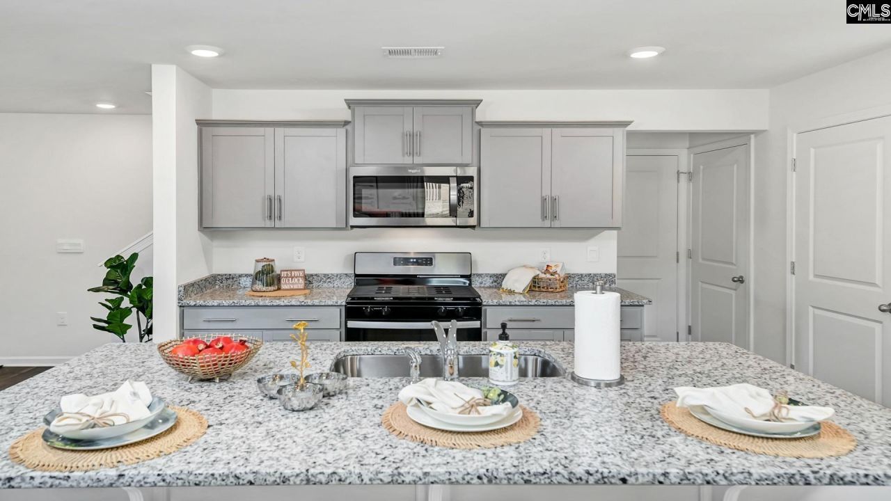 328 Sandy Run Drive Photo 9