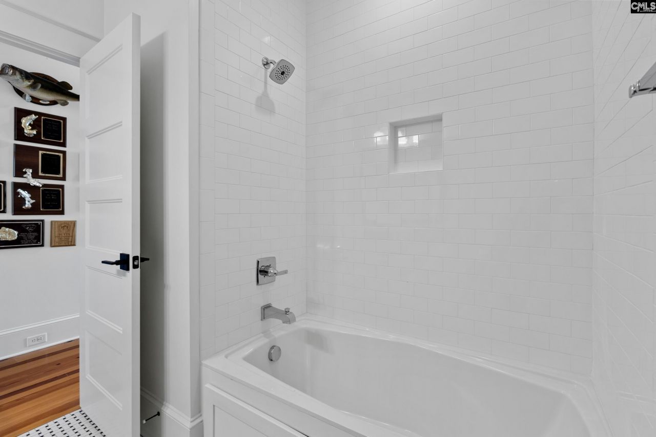 852 Misty Harbor Road Photo 25