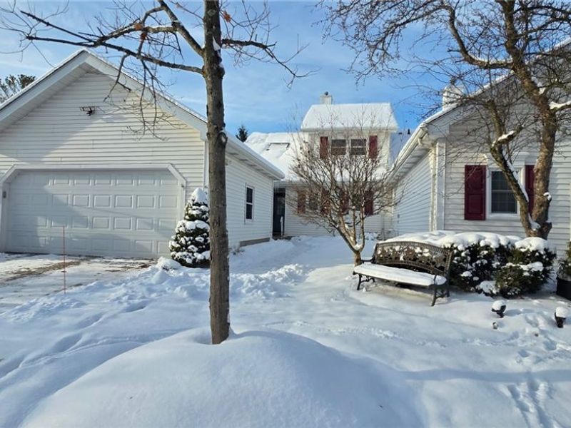 6667 Hidden Lake Trail, Brecksville, OH 44141 Photo 1