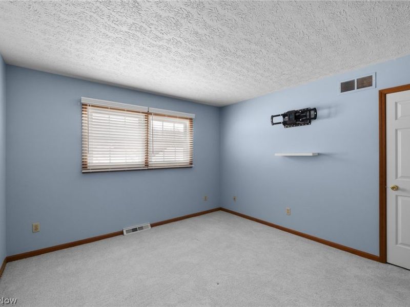 6667 Hidden Lake Trail, Brecksville, OH 44141 Photo 22