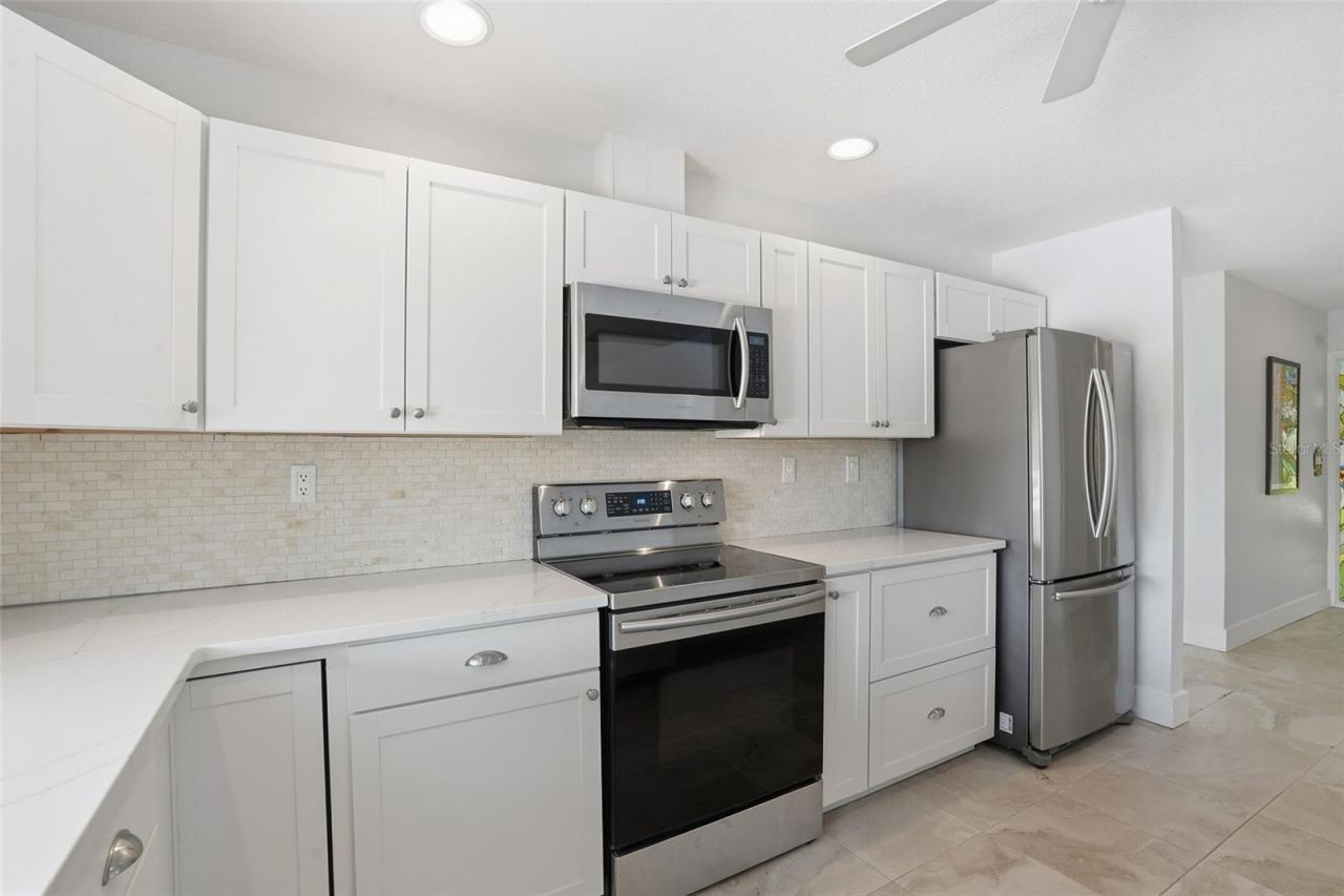 405 Tower Drive, Cape Coral, FL 33904 Photo