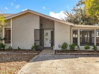 5108 RAVENSDALE WAY Tampa, FL 33624