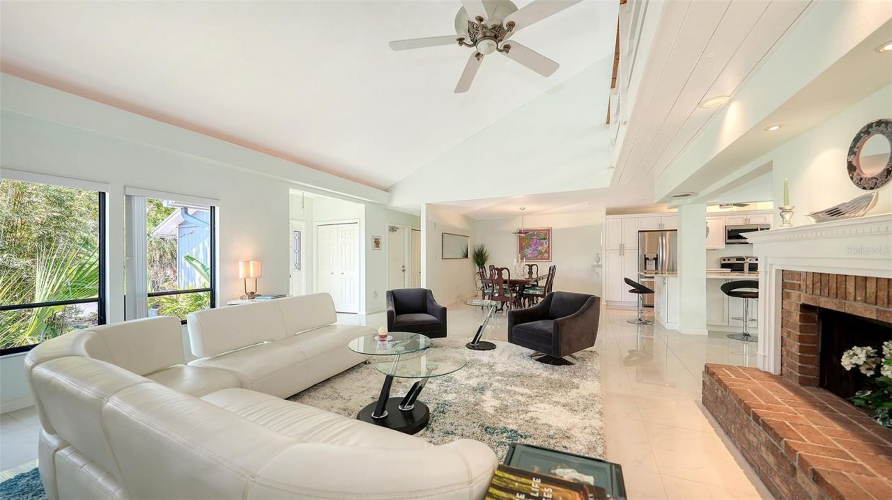 5324 Siesta Court, Sarasota, FL 34242 Photo