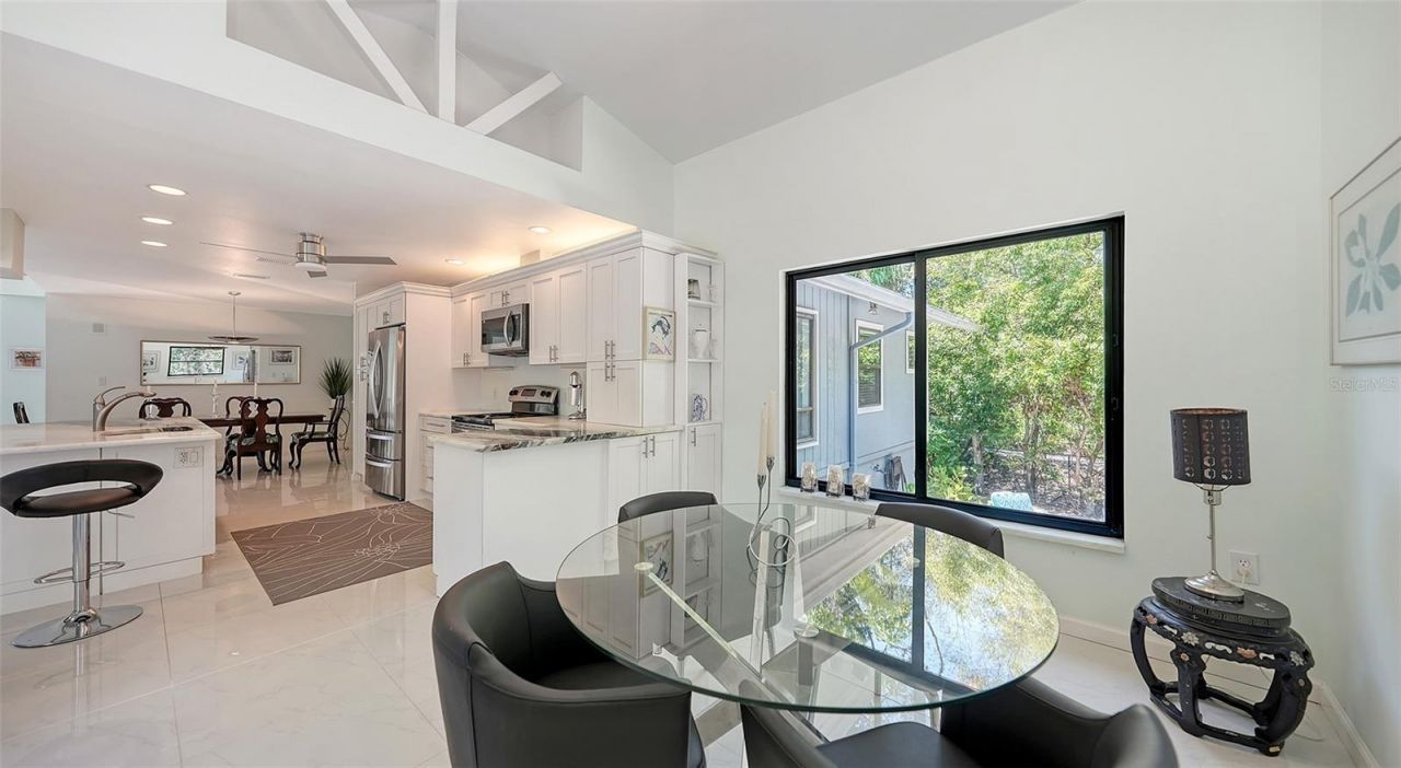 5324 Siesta Court, Sarasota, FL 34242 Photo