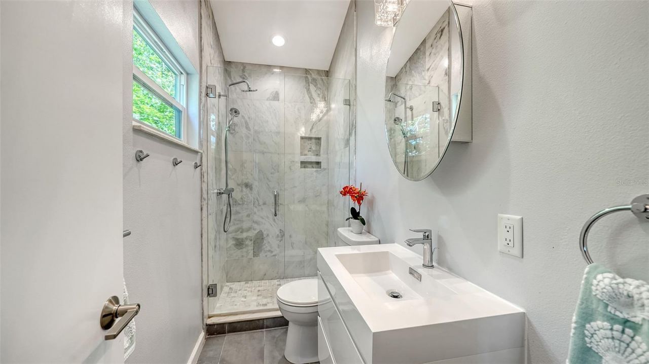 5324 Siesta Court, Sarasota, FL 34242 Photo