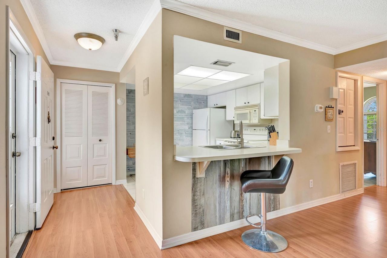 6304 Pointe West Boulevard, Unit A306, Bradenton, FL 34209 Photo