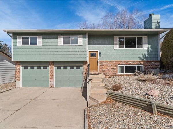 2750 Maroon Bells Avenue, Colorado Springs, CO 80918