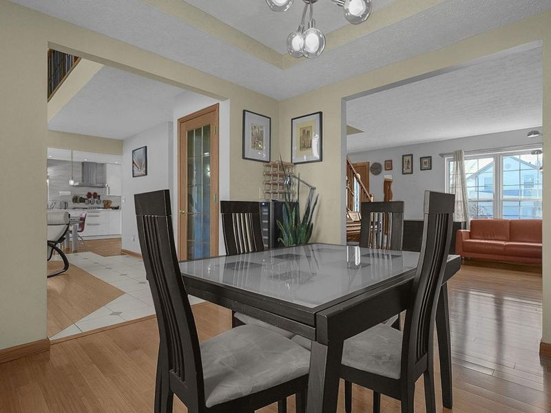 9246 Windy Creek Drive, Columbus, OH 43240 Photo 10