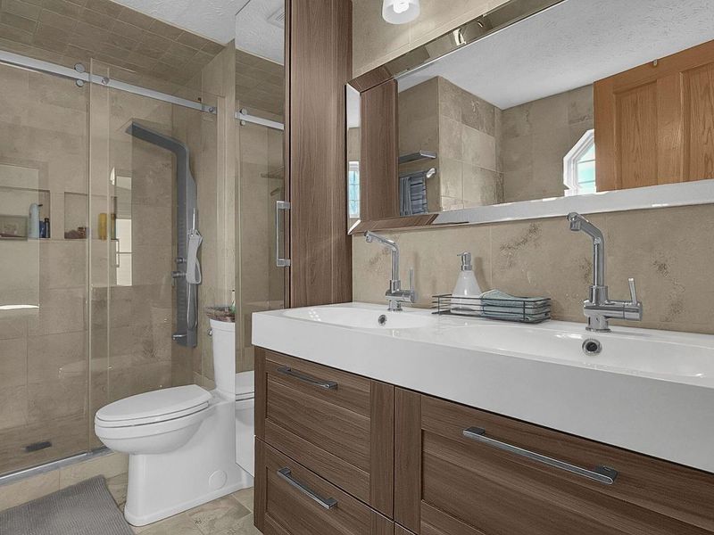 9246 Windy Creek Drive, Columbus, OH 43240 Photo 29