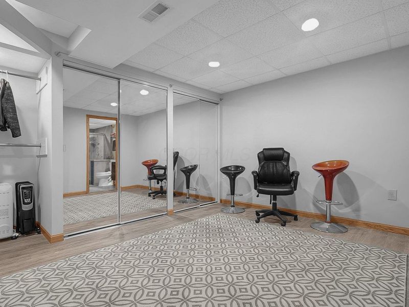 9246 Windy Creek Drive, Columbus, OH 43240 Photo 35