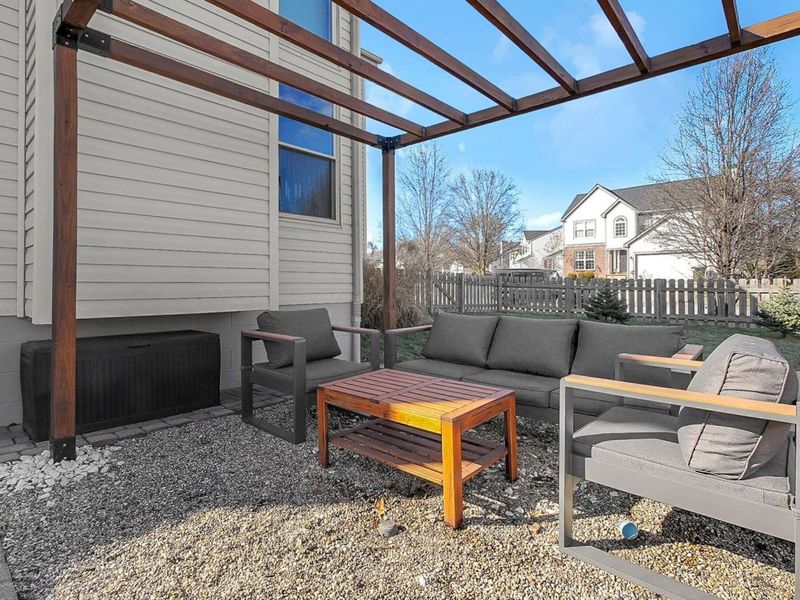 9246 Windy Creek Drive, Columbus, OH 43240 Photo 42