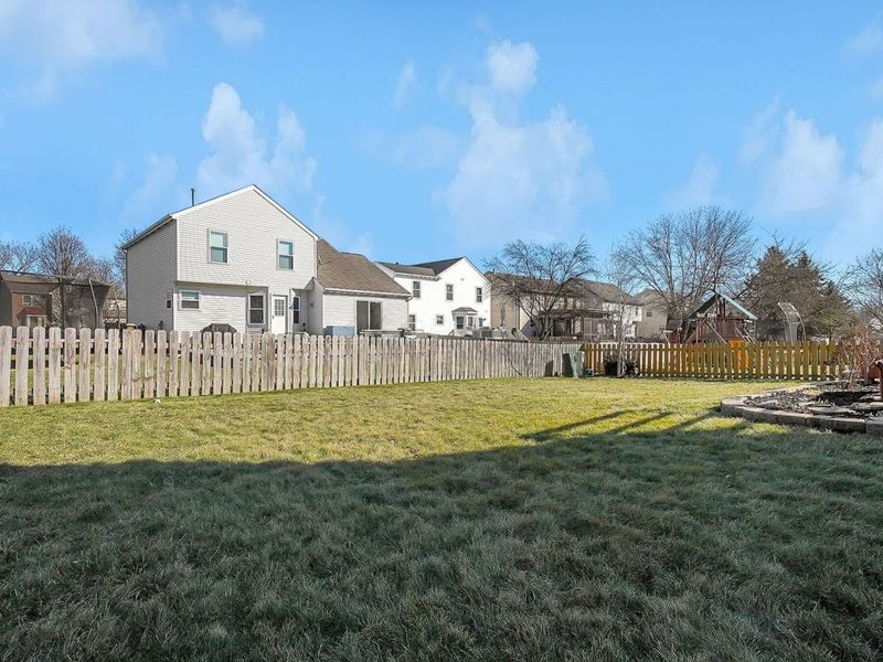 9246 Windy Creek Drive, Columbus, OH 43240 Photo 45