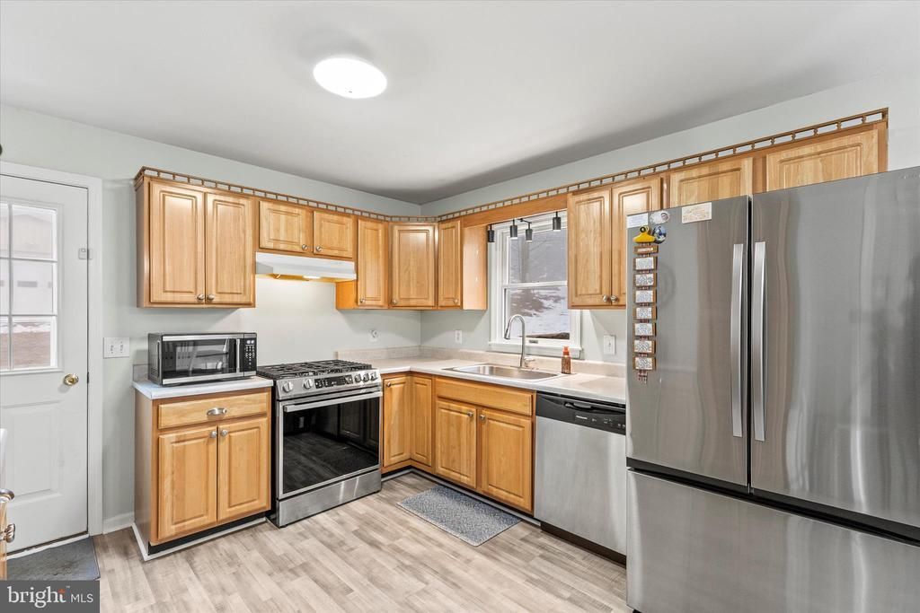 1395 J Green Ridge Road, Orrtanna, PA 17353 Main Photo