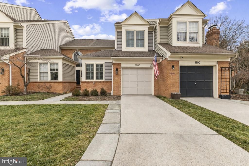 1802 Duffield Lane, Alexandria, VA 22307 Main Photo