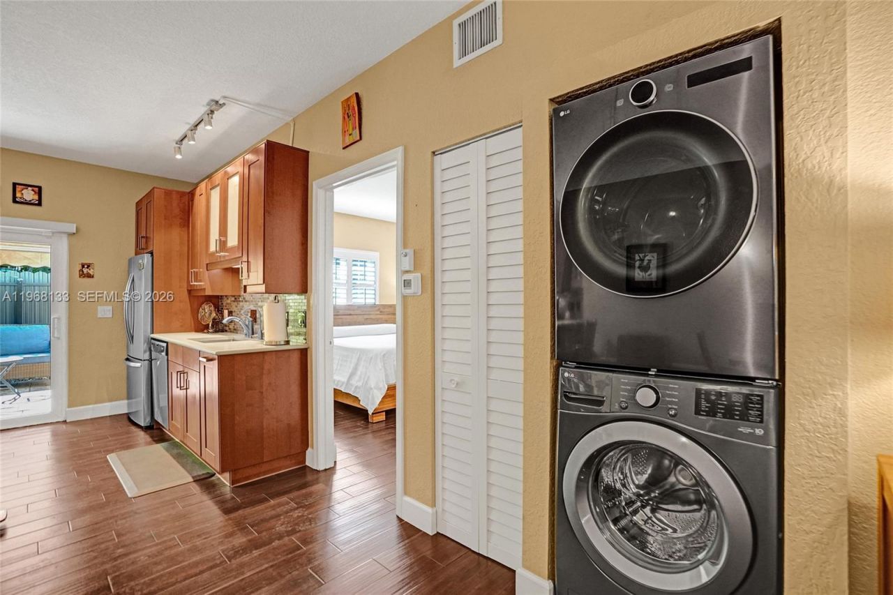 4812 Washington St, Unit 3, Hollywood, FL 33021 Photo