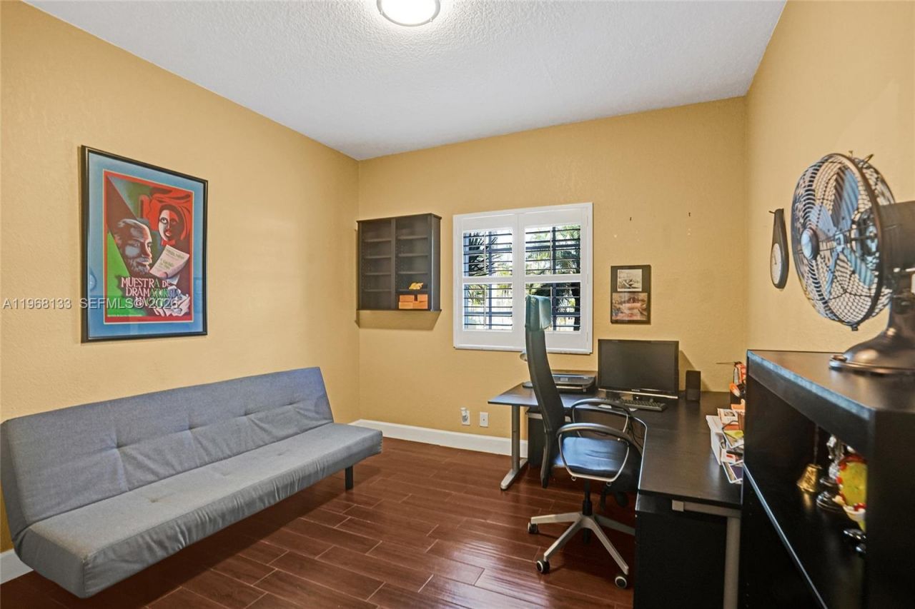 4812 Washington St, Unit 3, Hollywood, FL 33021 Photo