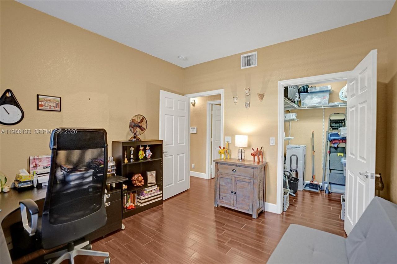 4812 Washington St, Unit 3, Hollywood, FL 33021 Photo