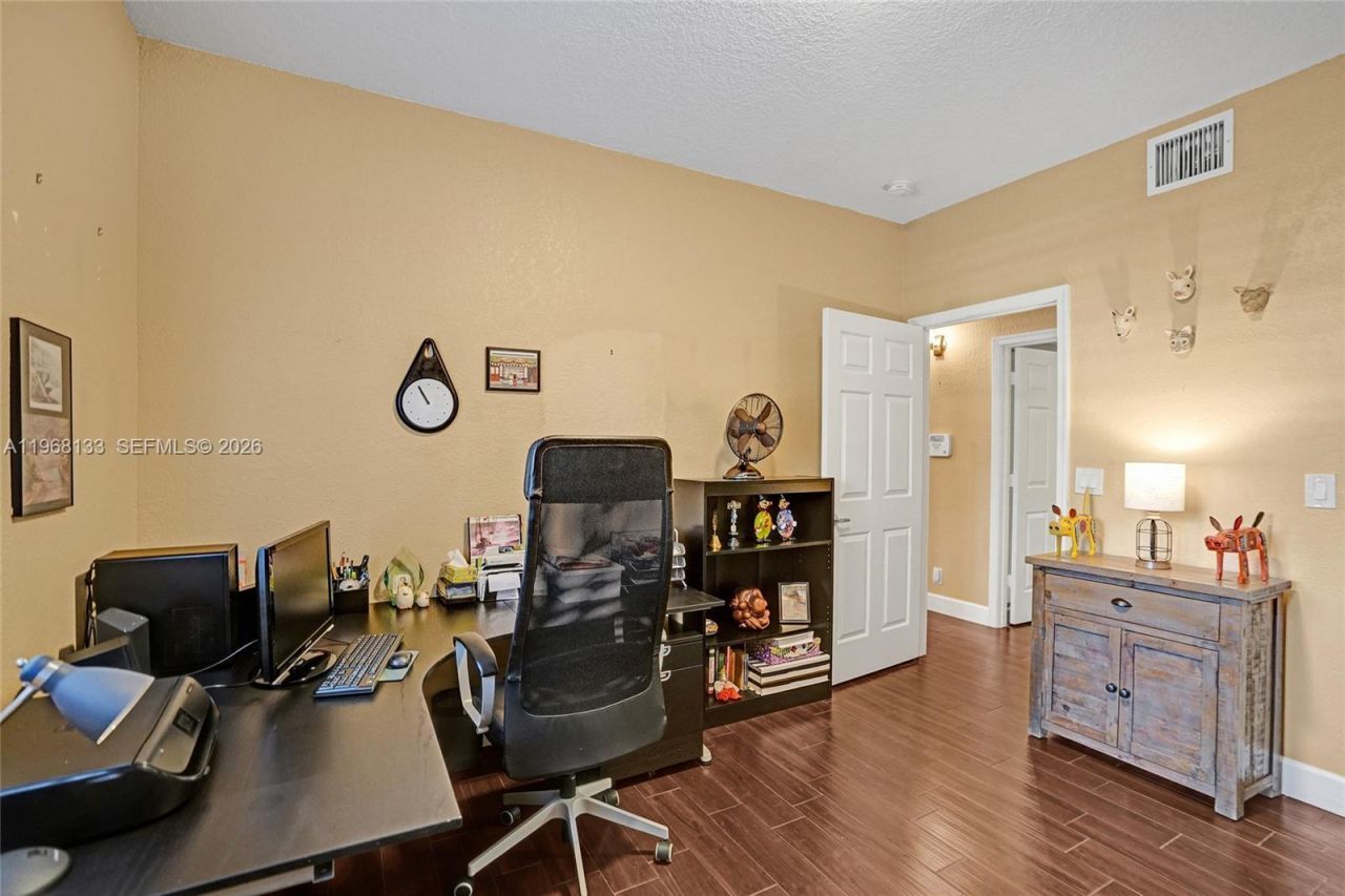 4812 Washington St, Unit 3, Hollywood, FL 33021 Photo