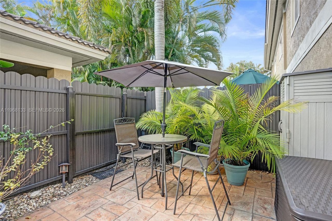 4812 Washington St, Unit 3, Hollywood, FL 33021 Photo