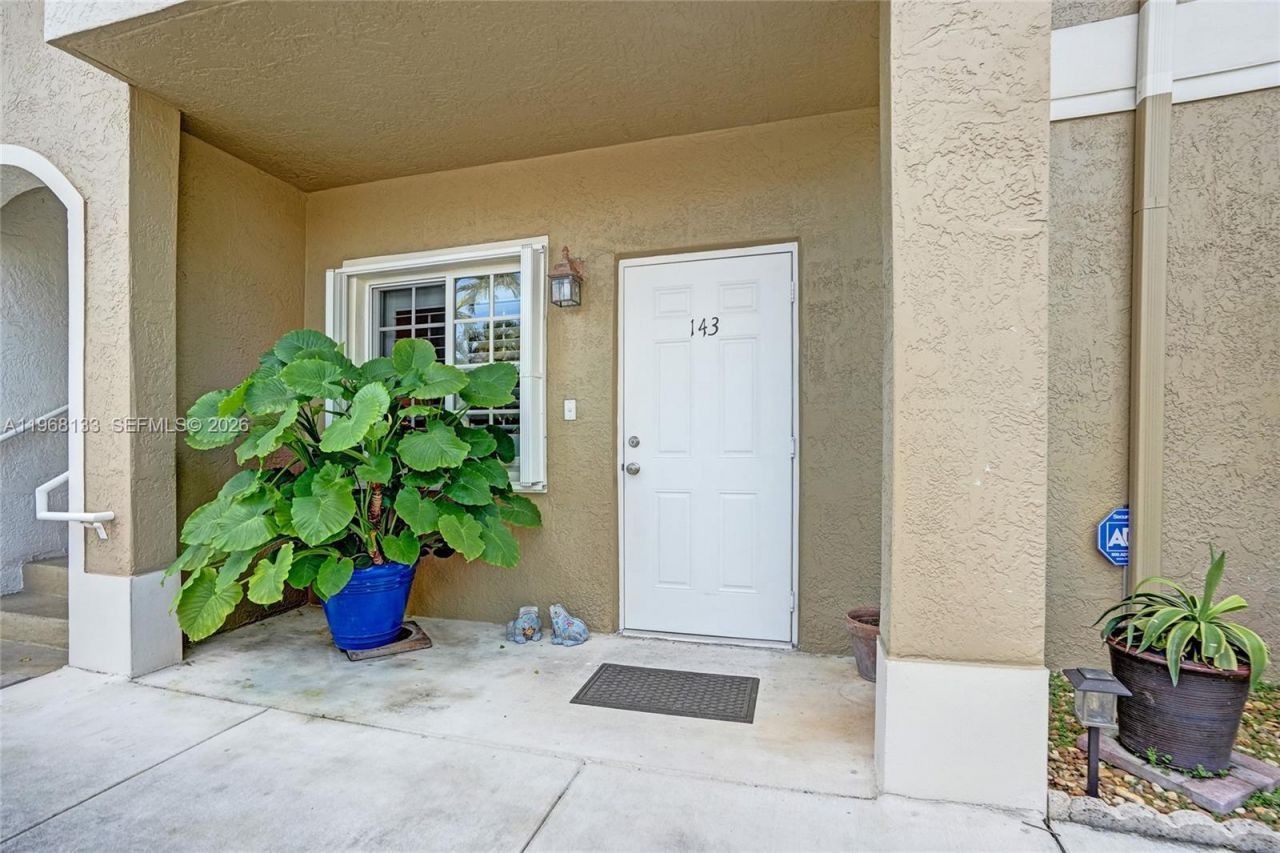 4812 Washington St, Unit 3, Hollywood, FL 33021 Photo