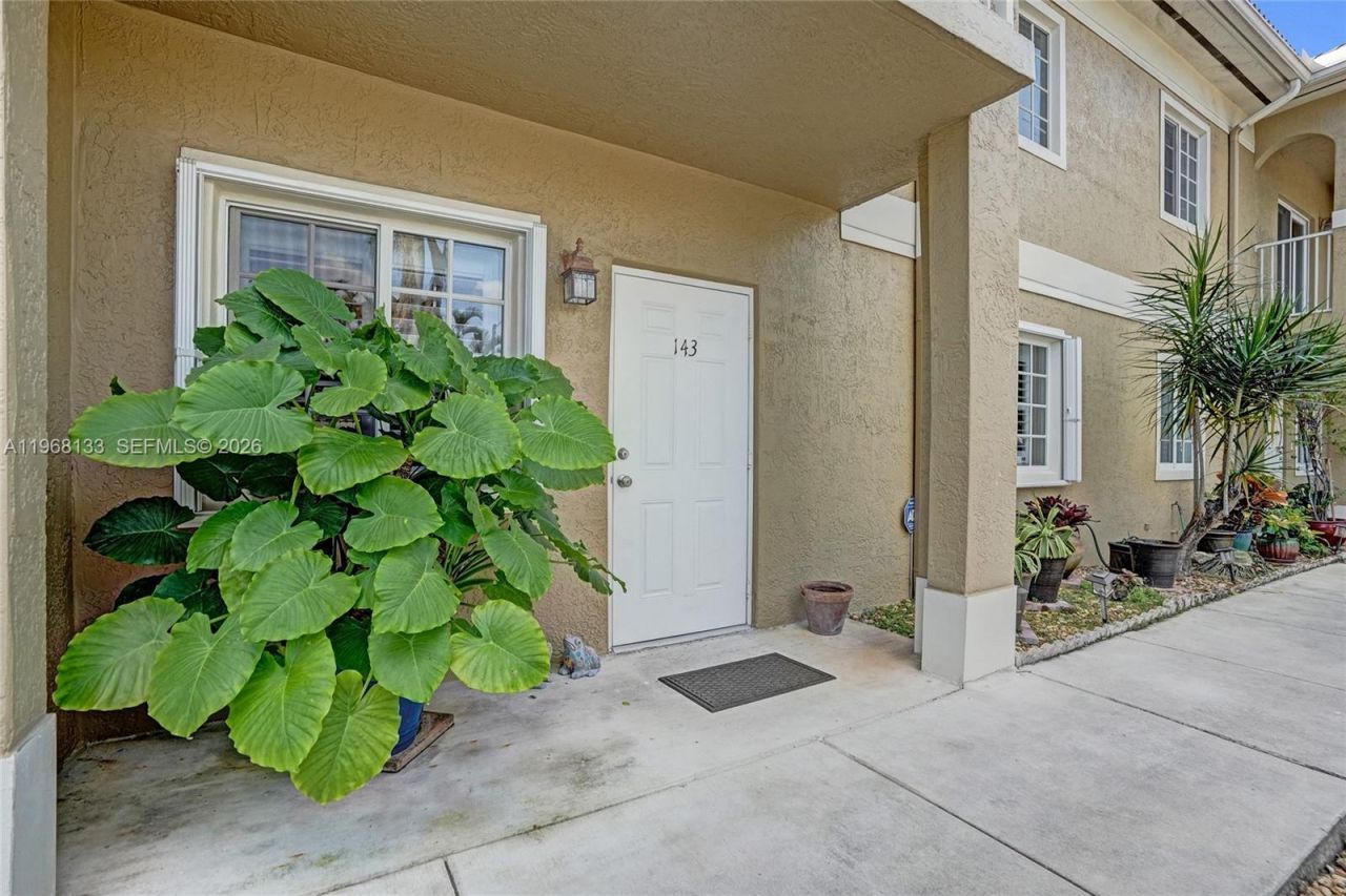 4812 Washington St, Unit 3, Hollywood, FL 33021 Photo
