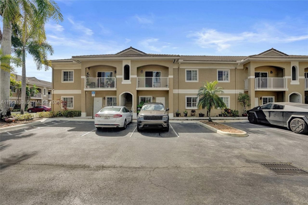 4812 Washington St, Unit 3, Hollywood, FL 33021 Photo