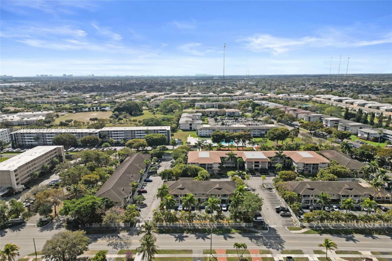 4812 Washington St, Unit 3, Hollywood, FL 33021 Photo