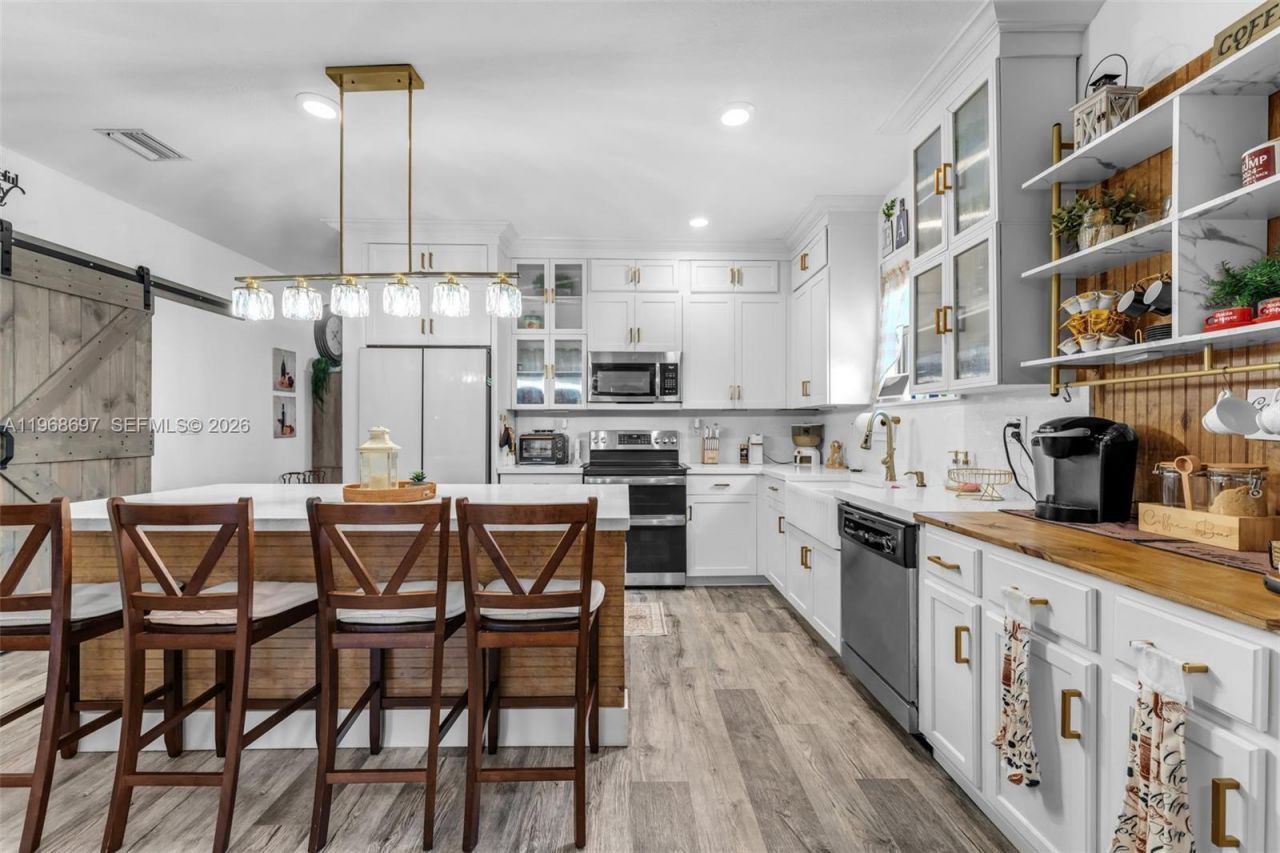 2484 SE 2nd St, Homestead, FL 33033 Photo