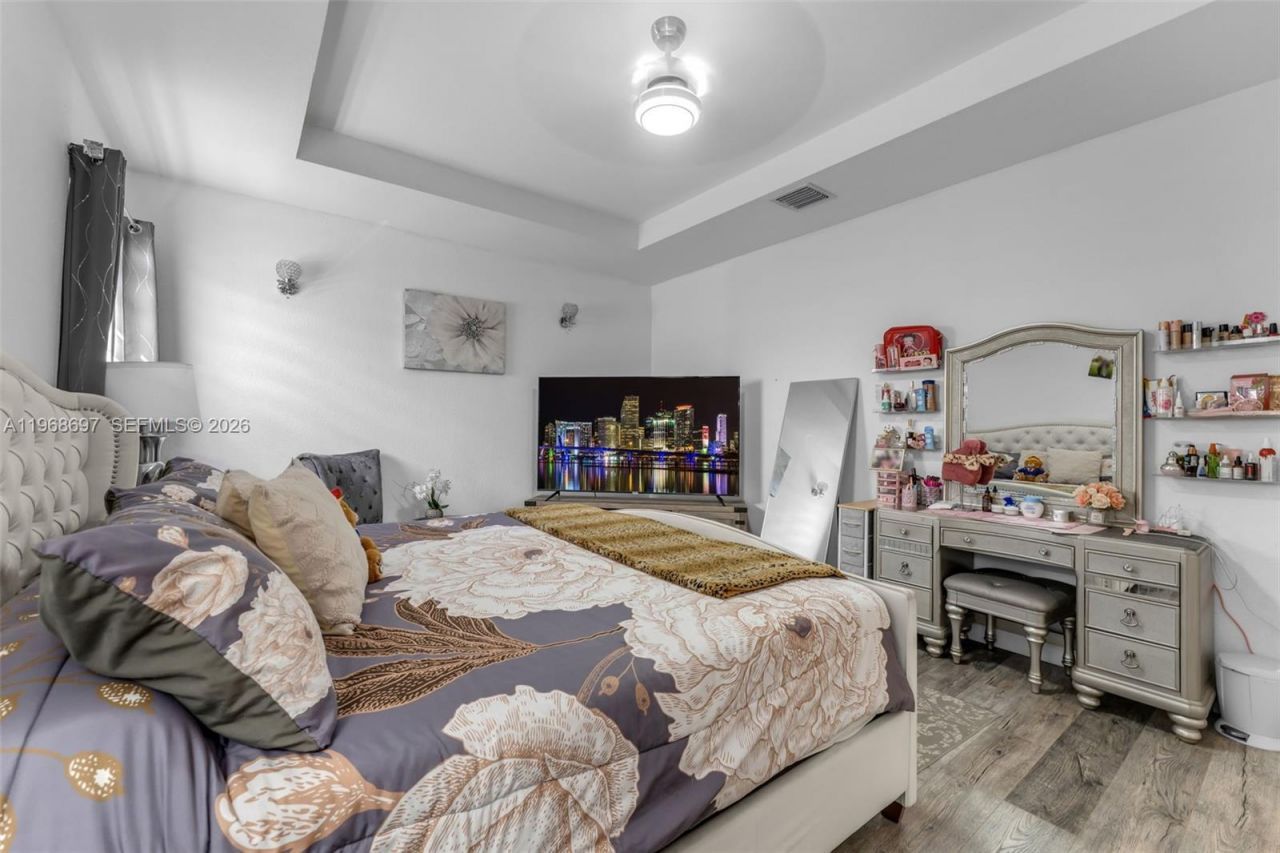 2484 SE 2nd St, Homestead, FL 33033 Photo