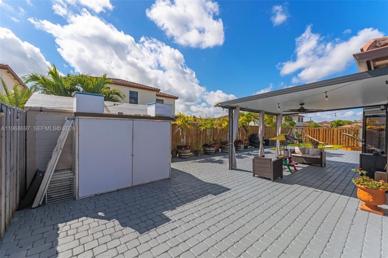 2484 SE 2nd St, Homestead, FL 33033 Photo