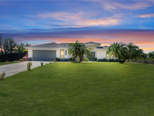 3305 5th ST SW, LEHIGH ACRES, FL 33976