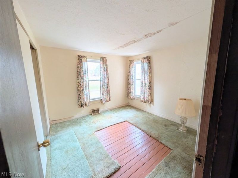 2000 Stake Drive, Green, OH 44232 Photo 14