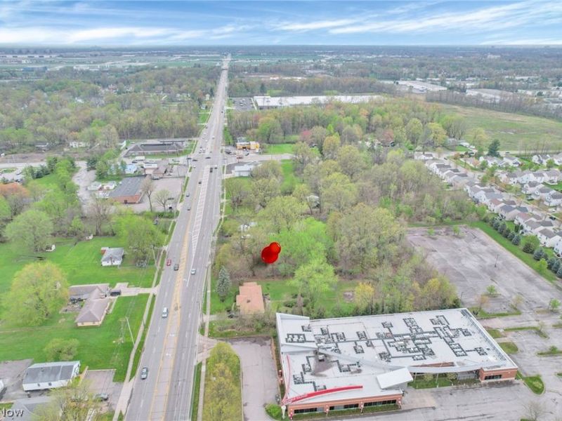 2423 Stelzer Road, Columbus, OH 43219 Photo 8